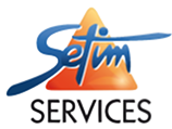 Logo de Setim Services : « Setim » en écriture cursive bleue sur un triangle orange, arc bleu, « SERVICES » en noir.