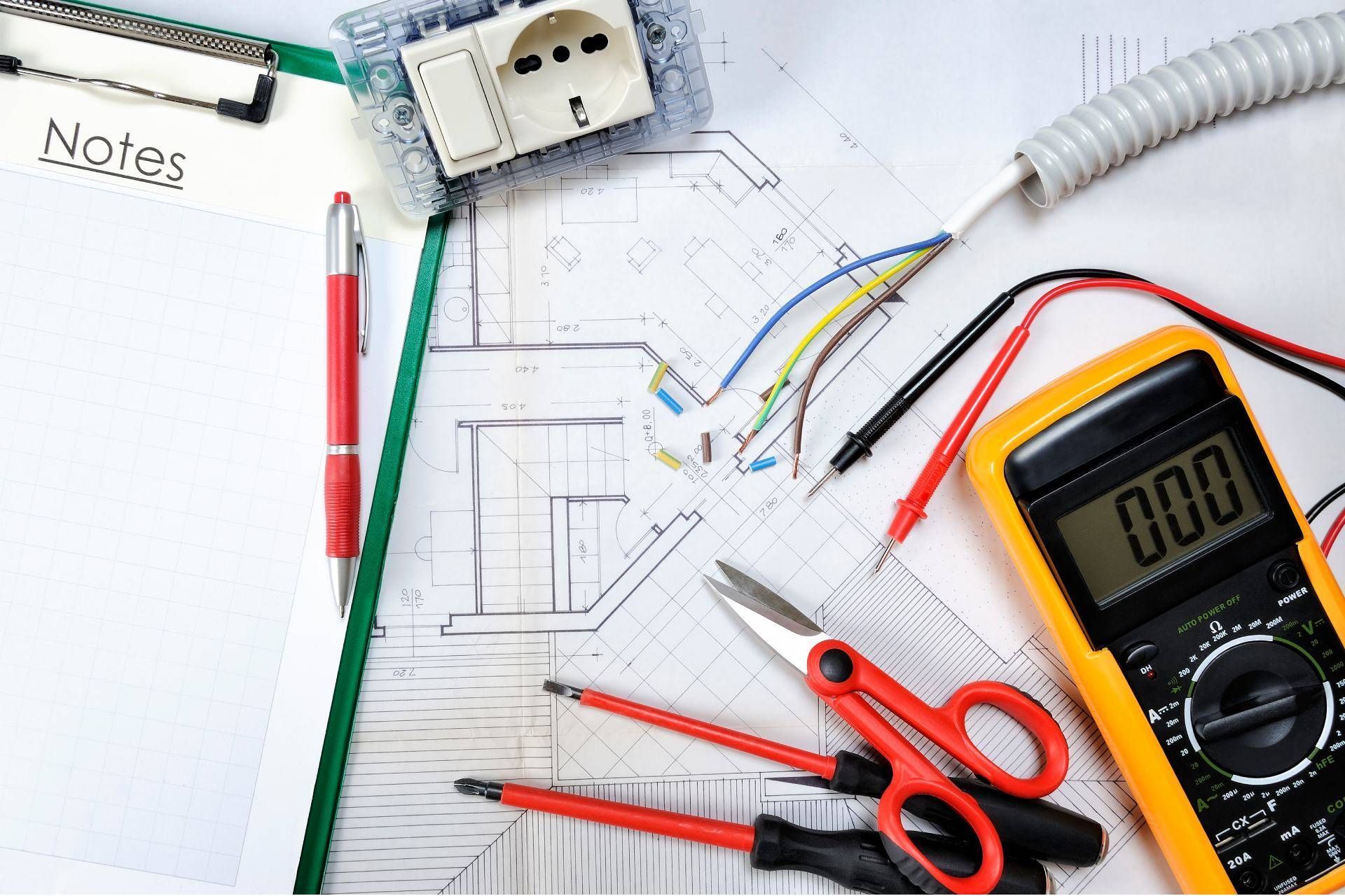 Sähköasentajan työkaluja
