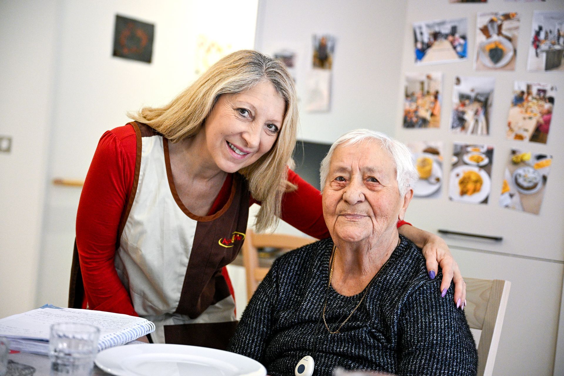 Photo accompagnant et résidente.