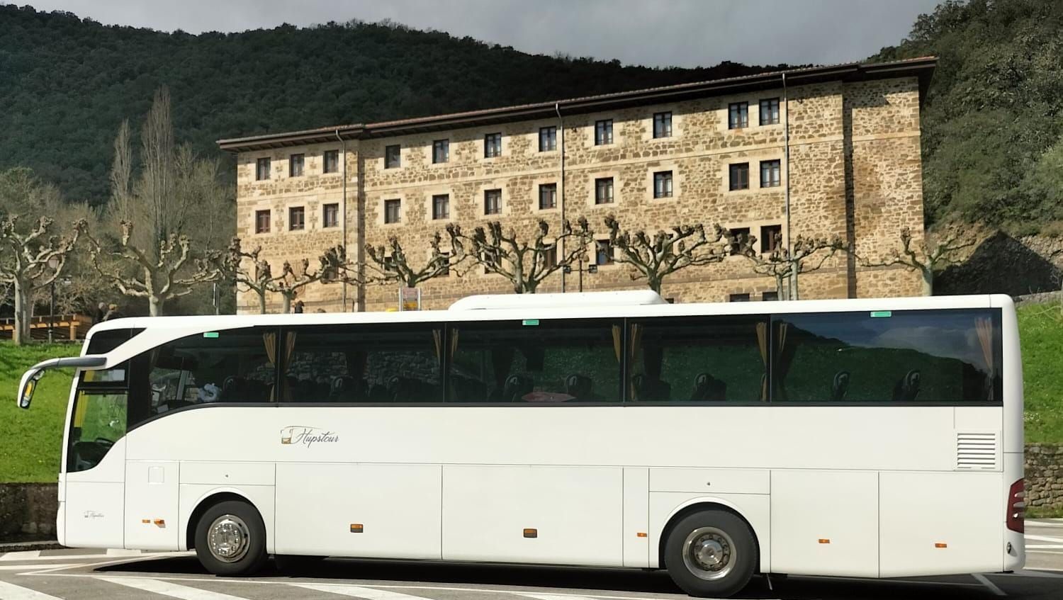 HUPSTOUR | Transporte de passageiros e aluguer de autocarros | Odivelas, Loures, Malveira, Mafra, Ericeira, Lisboa