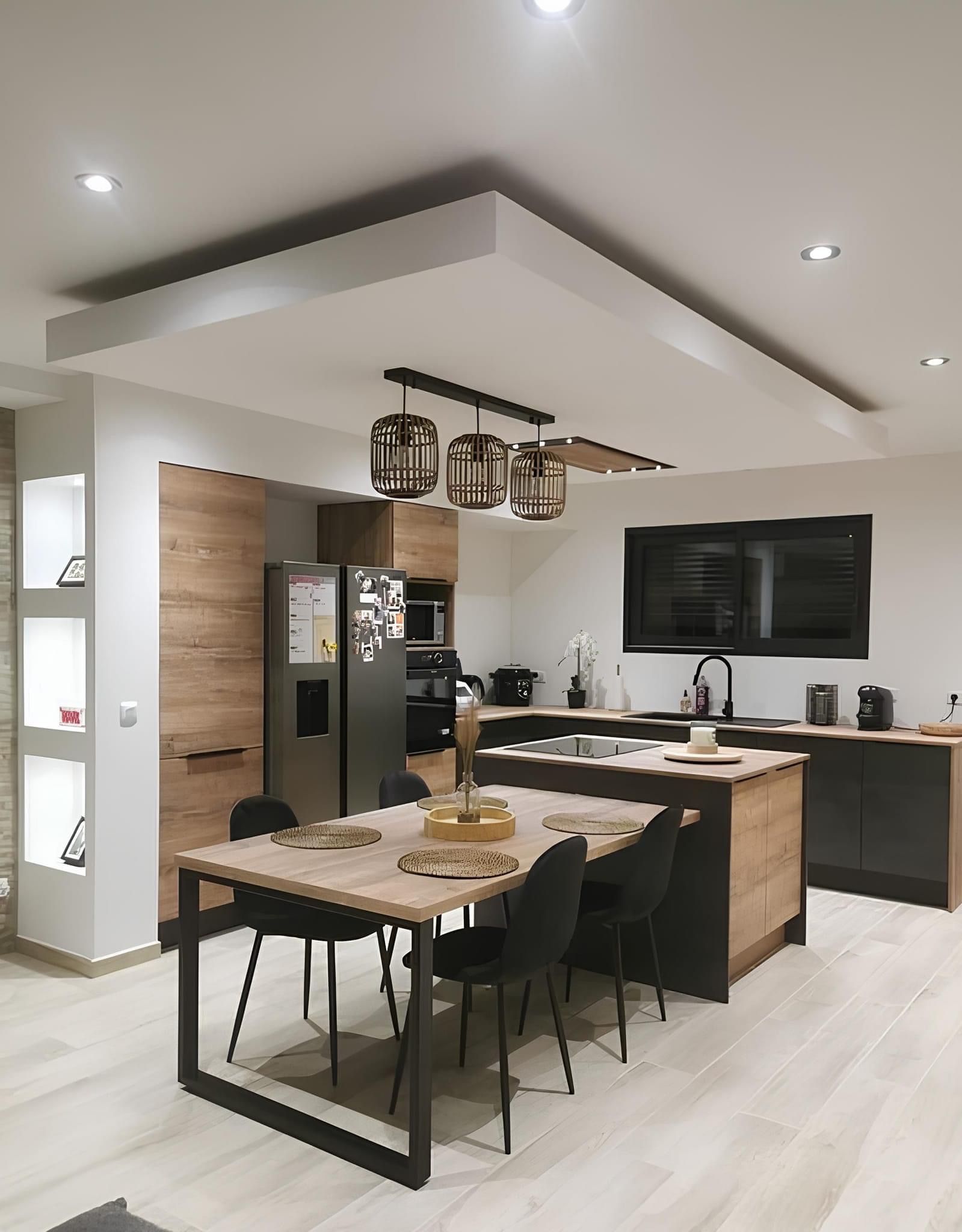 Cuisine en L avec îlot central