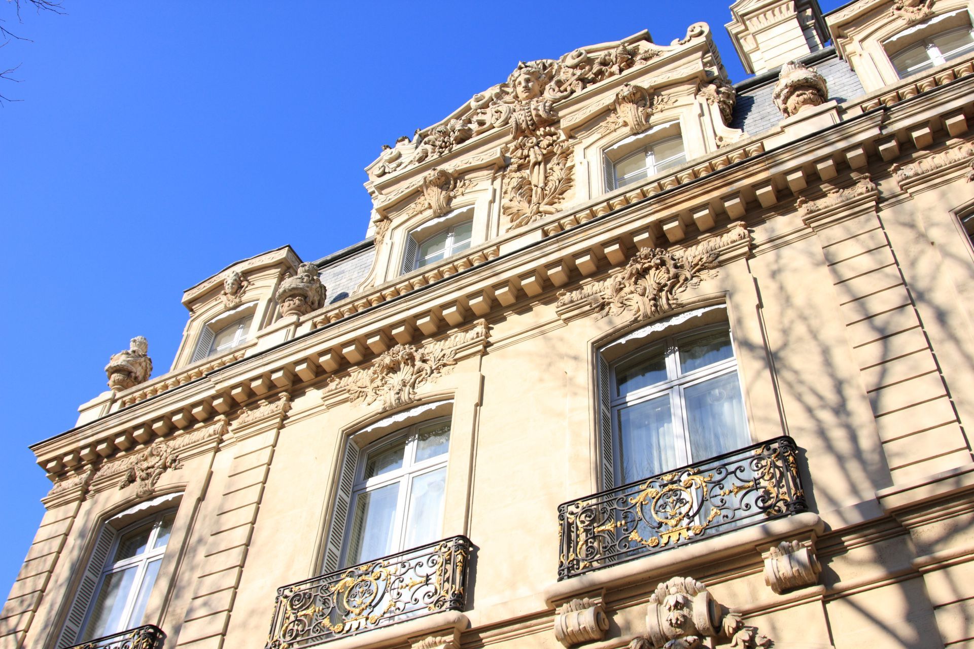 Façade d'un immeuble parisien.
