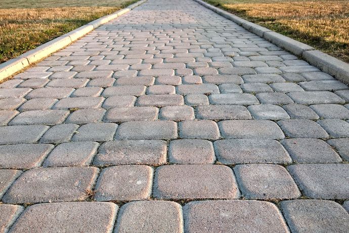 Chemin en pavés