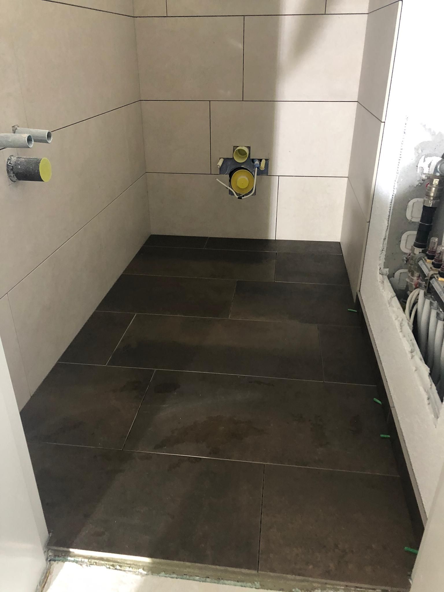 RenRu Plättli GmbH - Bad – Kollbrunn