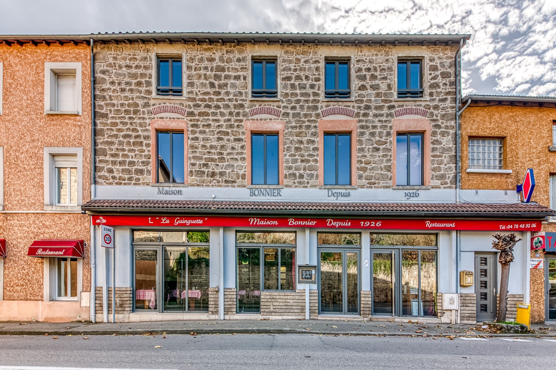 Façade du restaurant de la Maison Bonnier