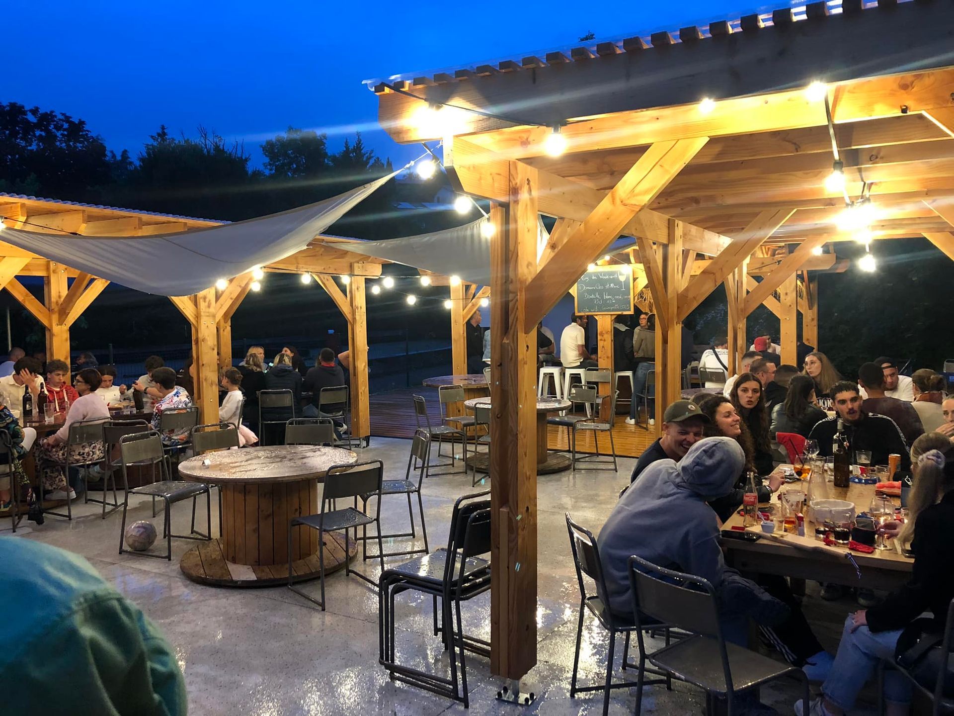 La guinguette de nuit