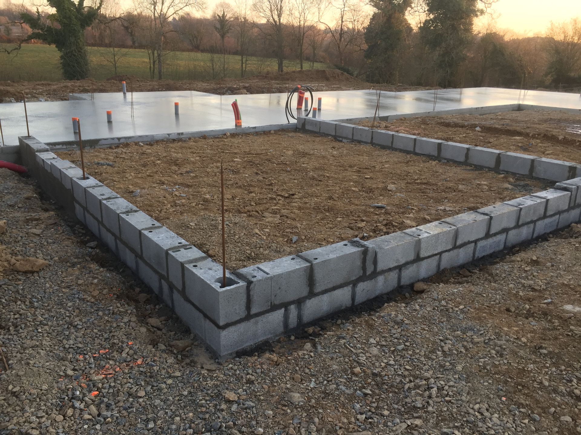 Fondations en béton d'une maison
