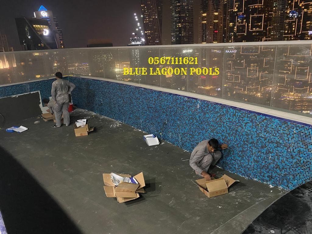 مراحل بناء مسبح