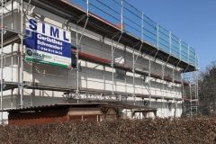 Baugerüst mit Dachfangnetz