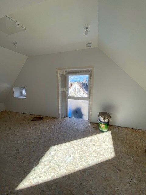 Combles en train d'être aménagées