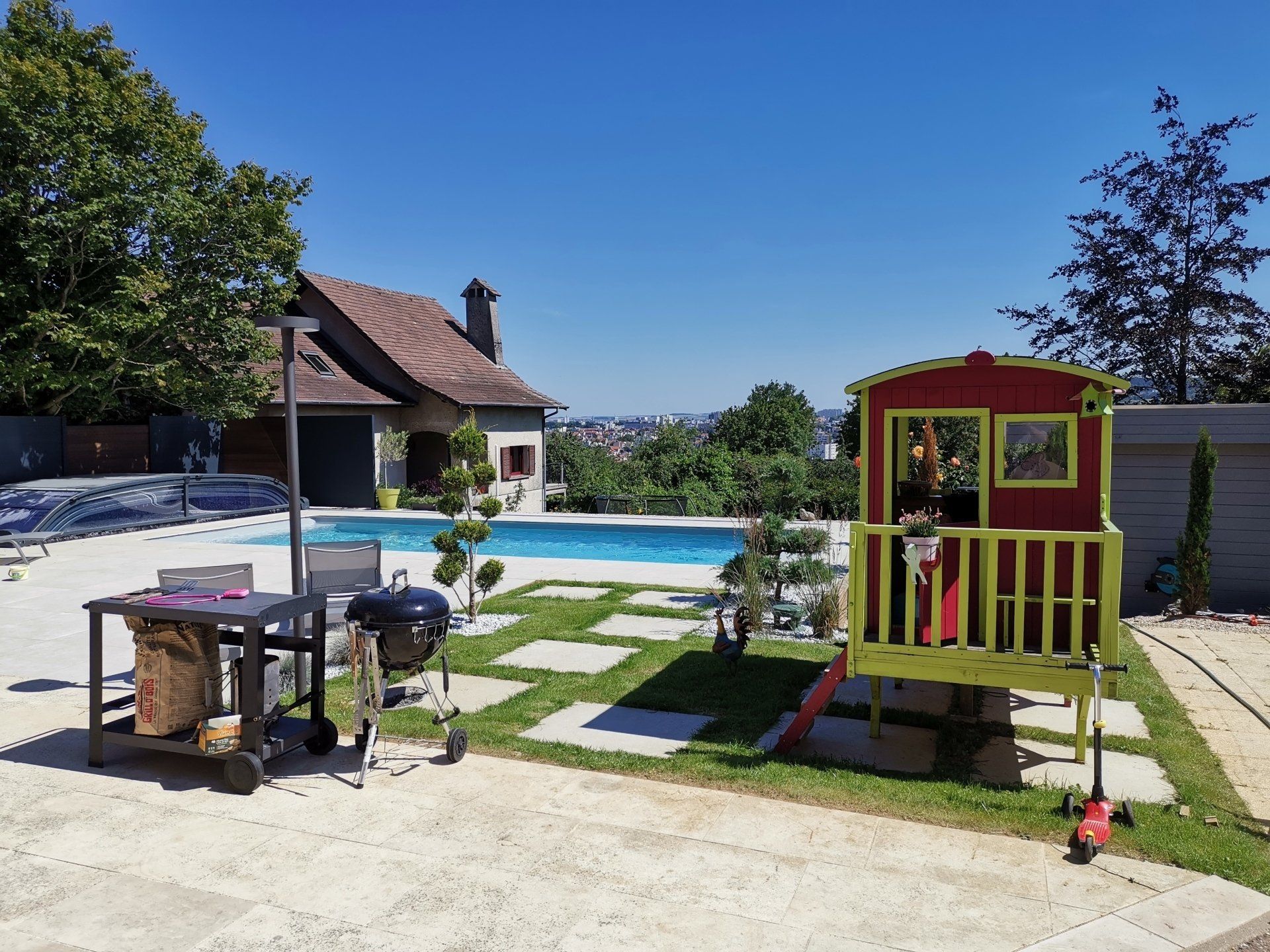 Piscine rectangle mise en service