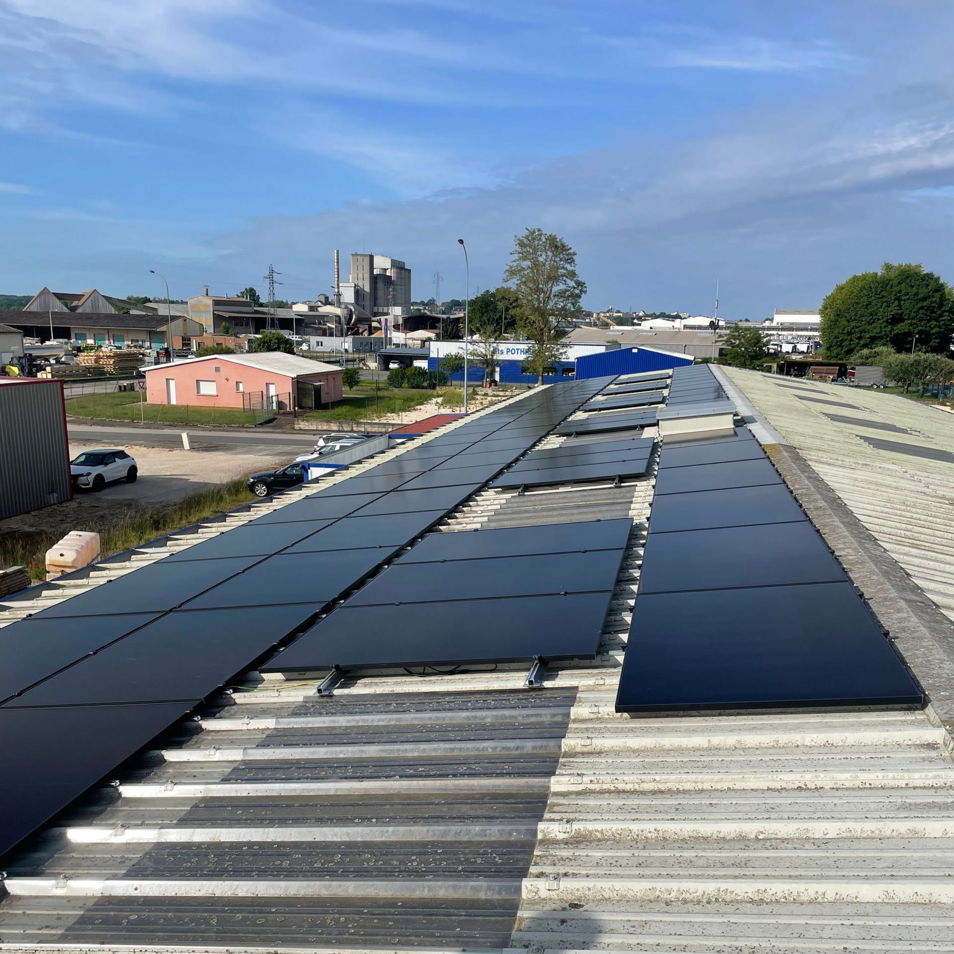 Deux petites maquettes de maison