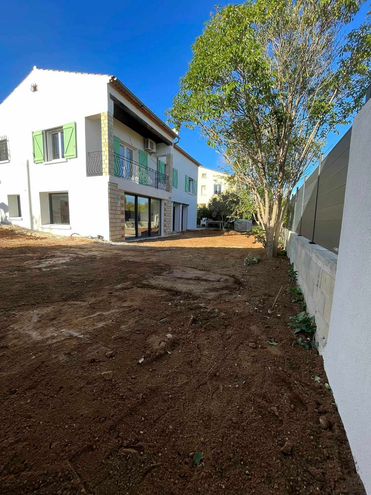 Terrassement pour aménagement extérieur