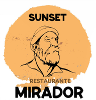Un logotipo para el restaurante Sunset Mirador con un hombre con sombrero.