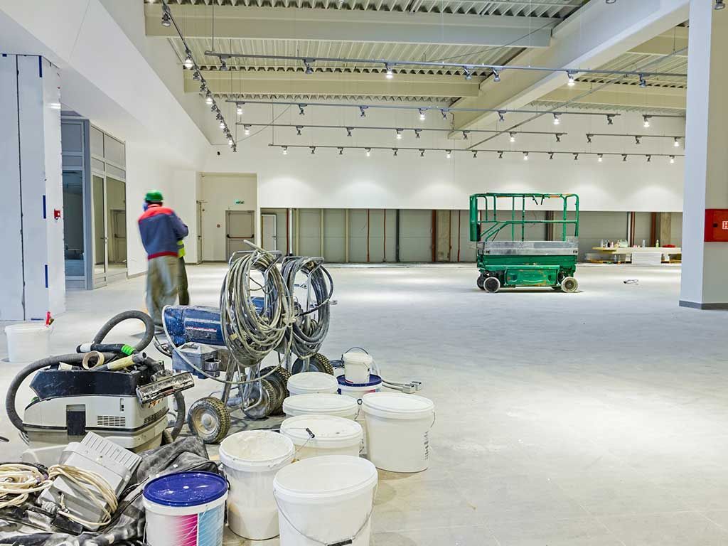 Industriehalle Innenanstrich