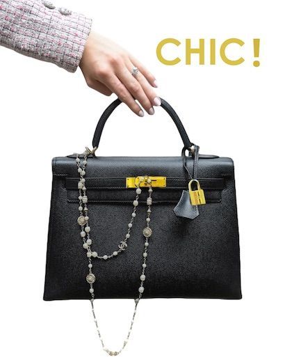 Miroir en forme de soleil à pointe.