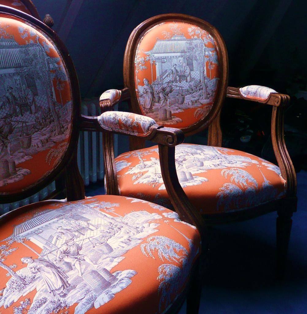 Fauteuils avec tissus imprimé