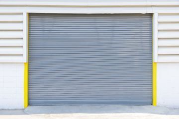 Garagentor von Danner Sonnenschutz