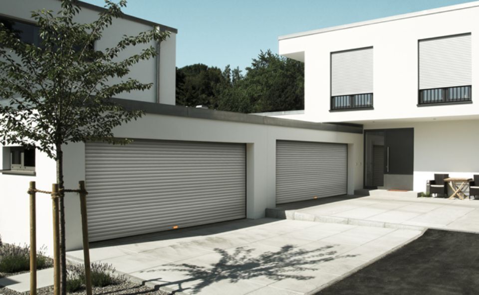 Garagentor von Danner Sonnenschutz