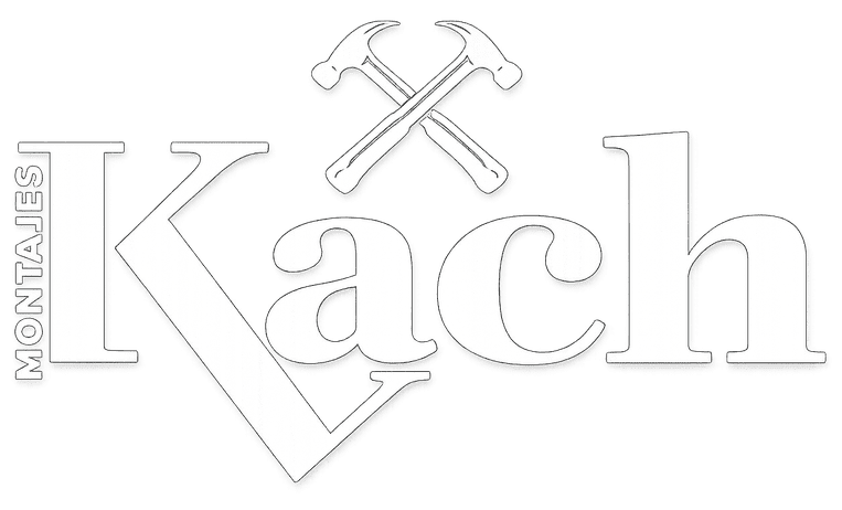 Logotipo de "Kach Montajes" con martillos cruzados sobre el texto.