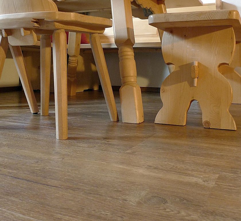 Vinyl Bodenbeläge - 3 Team Liechti - Subingen