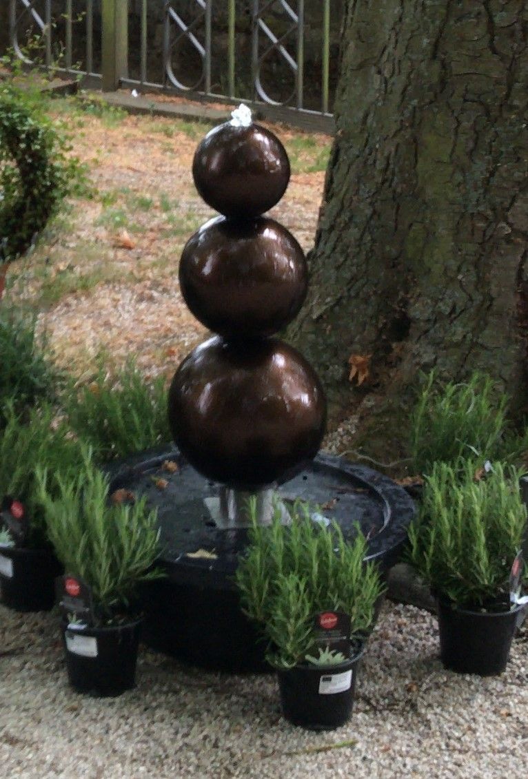 Brunnen & Kamine & Feuerstellen & Ellypsen