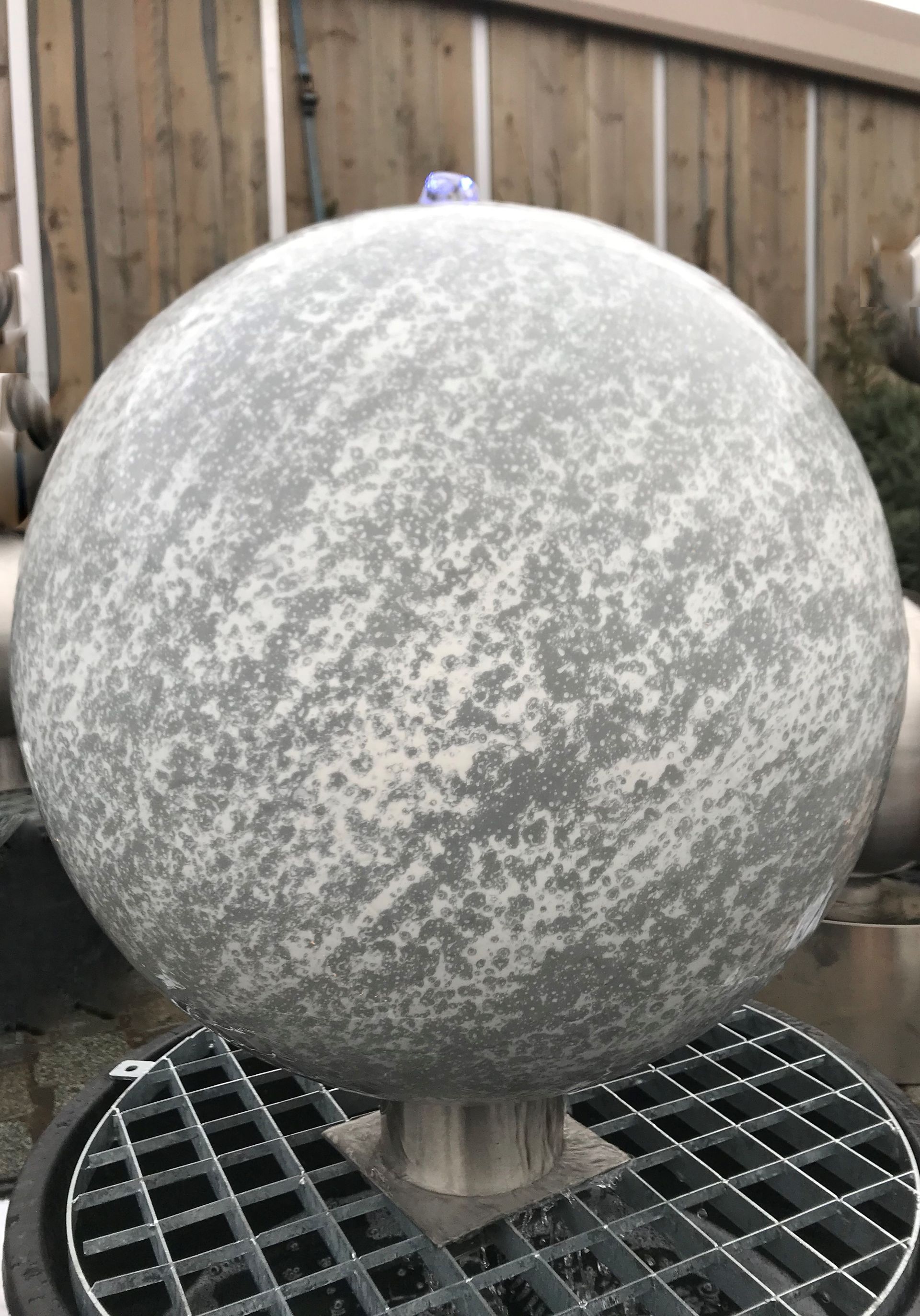 Brunnen & Kamine & Feuerstellen & Ellypsen