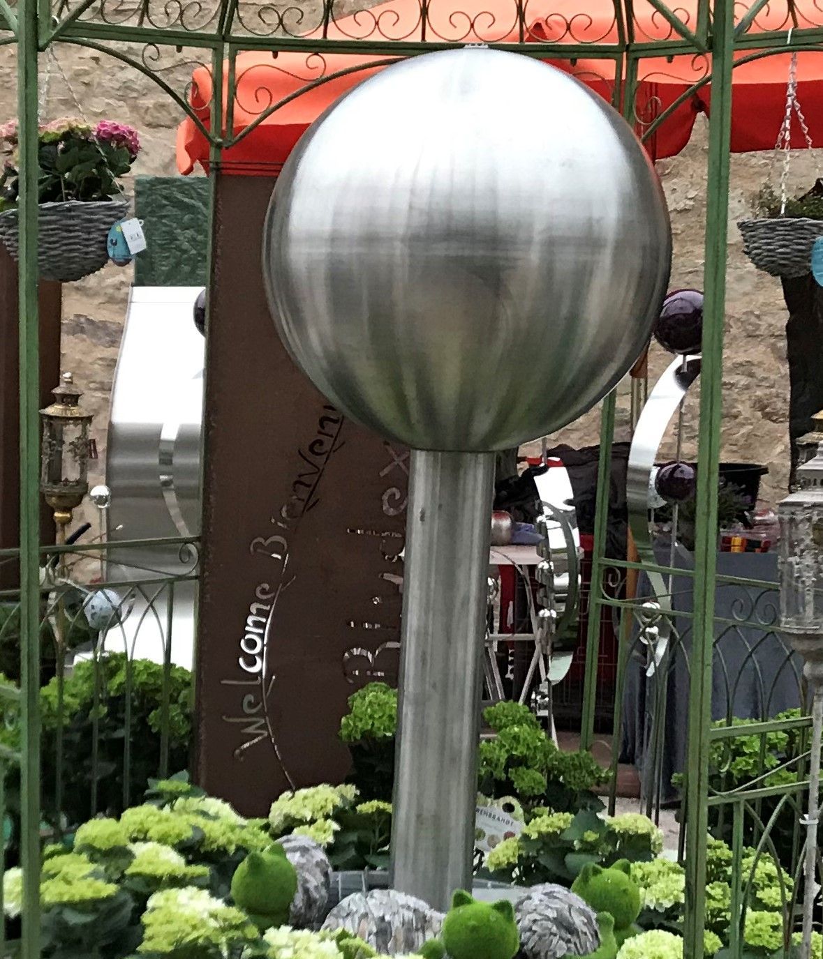 Brunnen & Kamine & Feuerstellen & Ellypsen