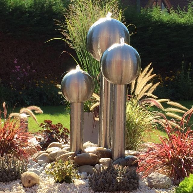 Brunnen & Kamine & Feuerstellen & Ellypsen