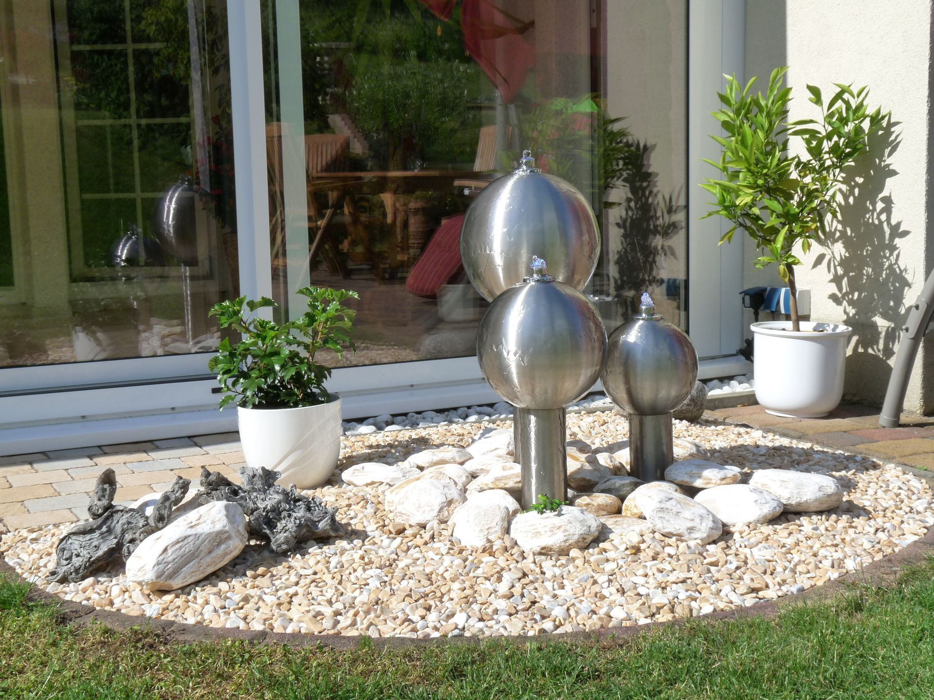 Brunnen & Kamine & Feuerstellen & Ellypsen