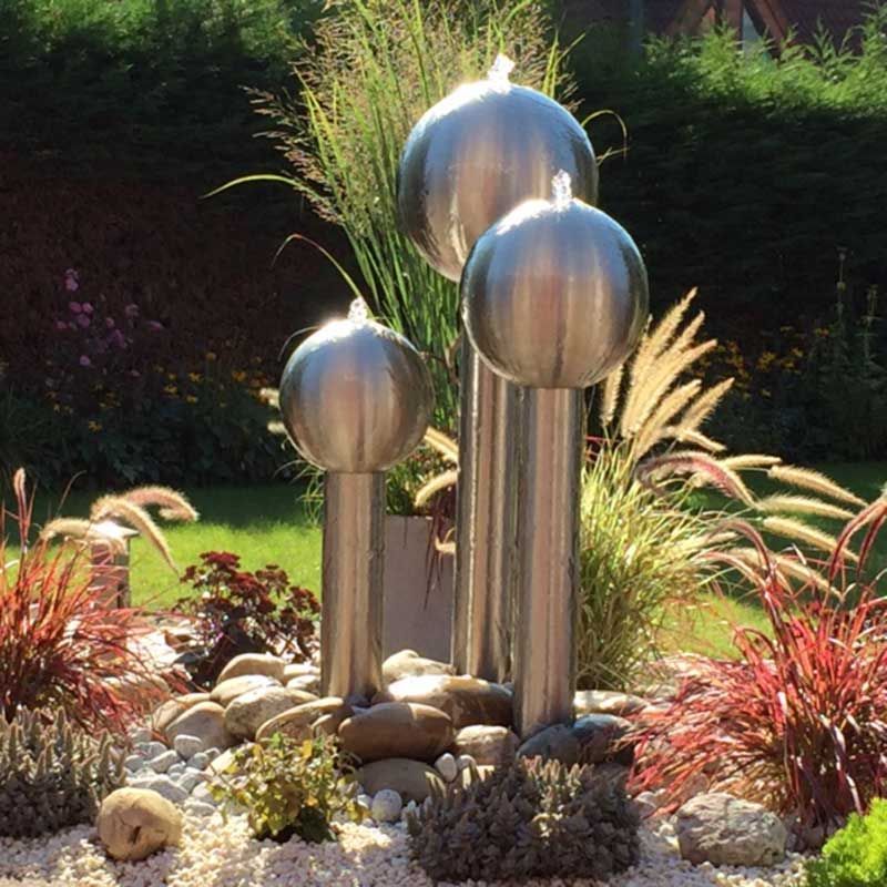 Brunnen & Kamine & Feuerstellen & Ellypsen