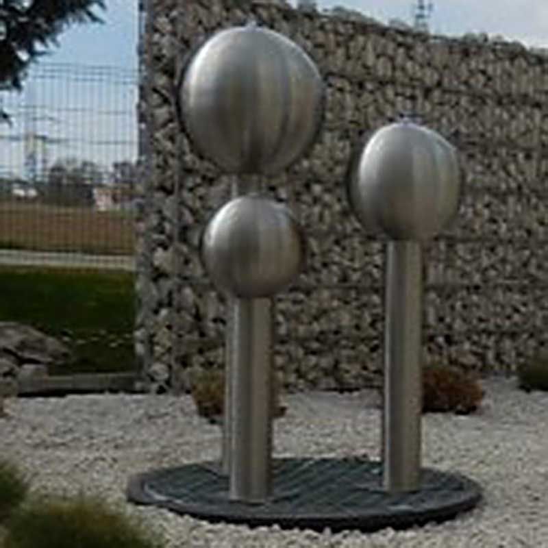 Brunnen & Kamine & Feuerstellen & Ellypsen