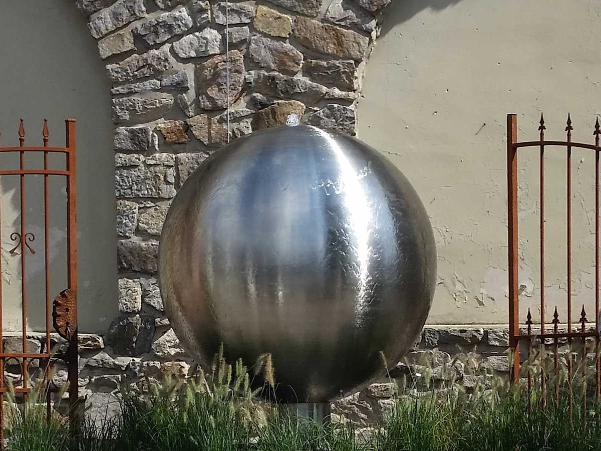 Brunnen & Kamine & Feuerstellen & Ellypsen