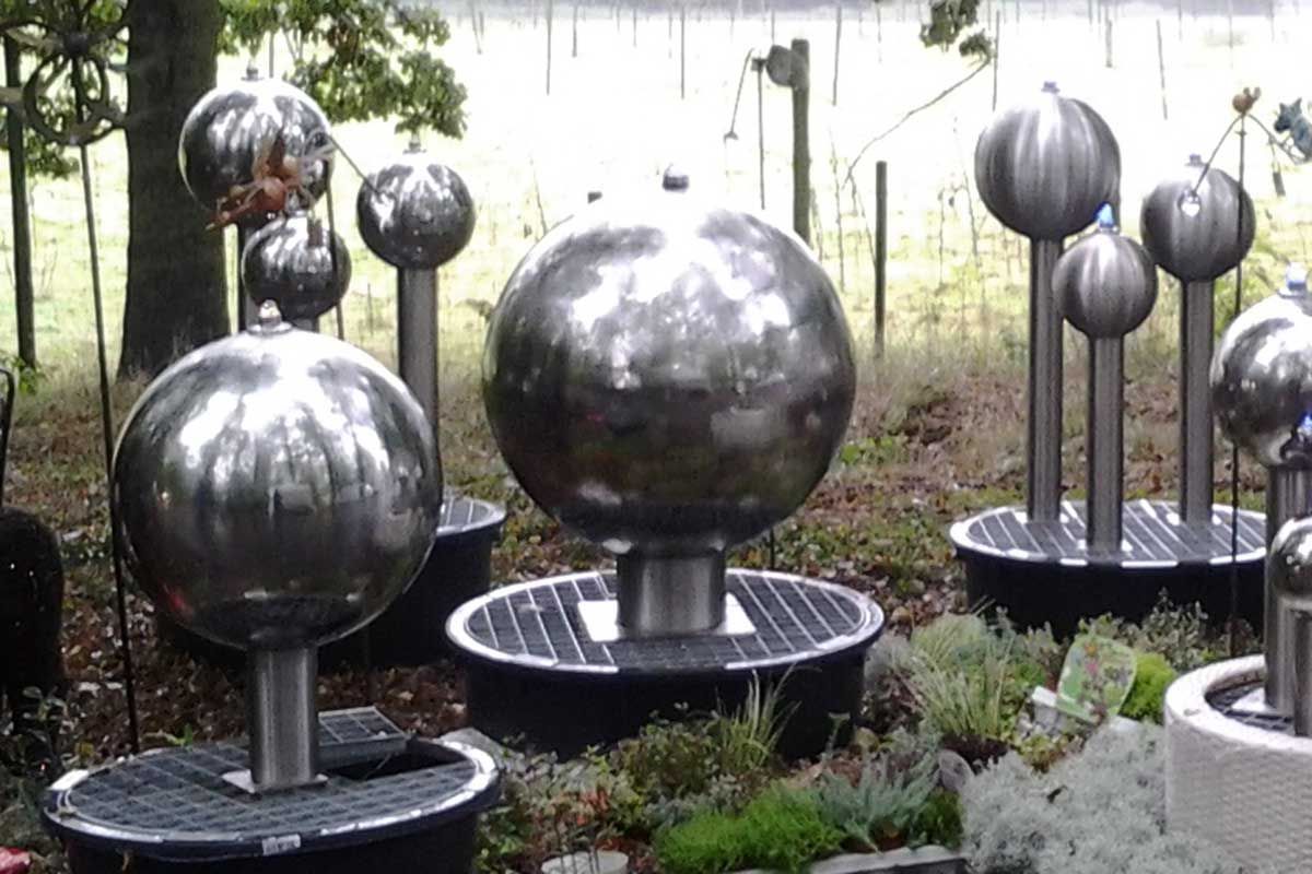 Brunnen & Kamine & Feuerstellen & Ellypsen