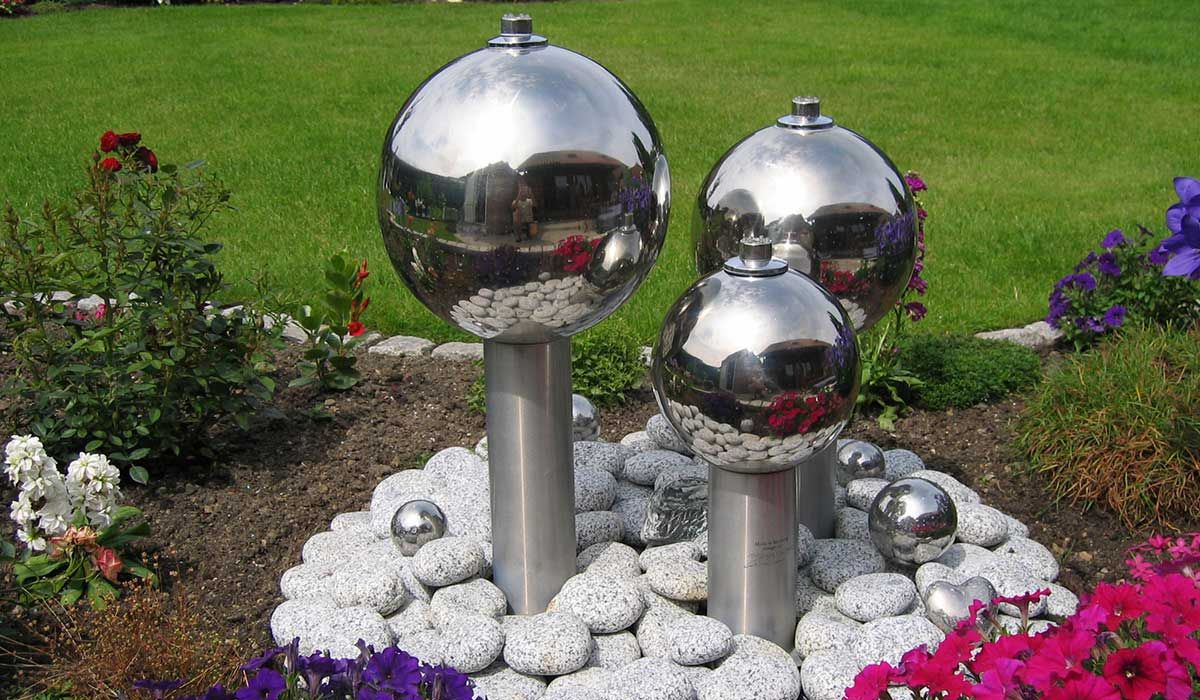 Brunnen & Kamine & Feuerstellen & Ellypsen