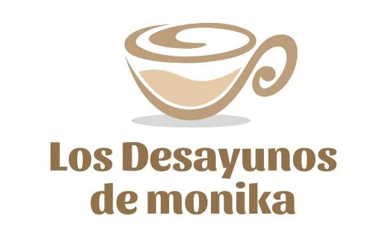 Logotipo de Los Desayunos de Monika que presenta una taza de café con vapor en espiral y un texto debajo en color marrón.