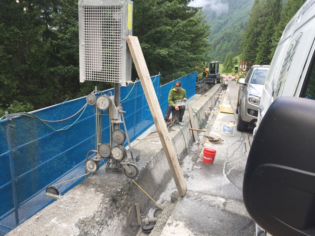 Fräsen - Bircher Fräs und Bohr AG