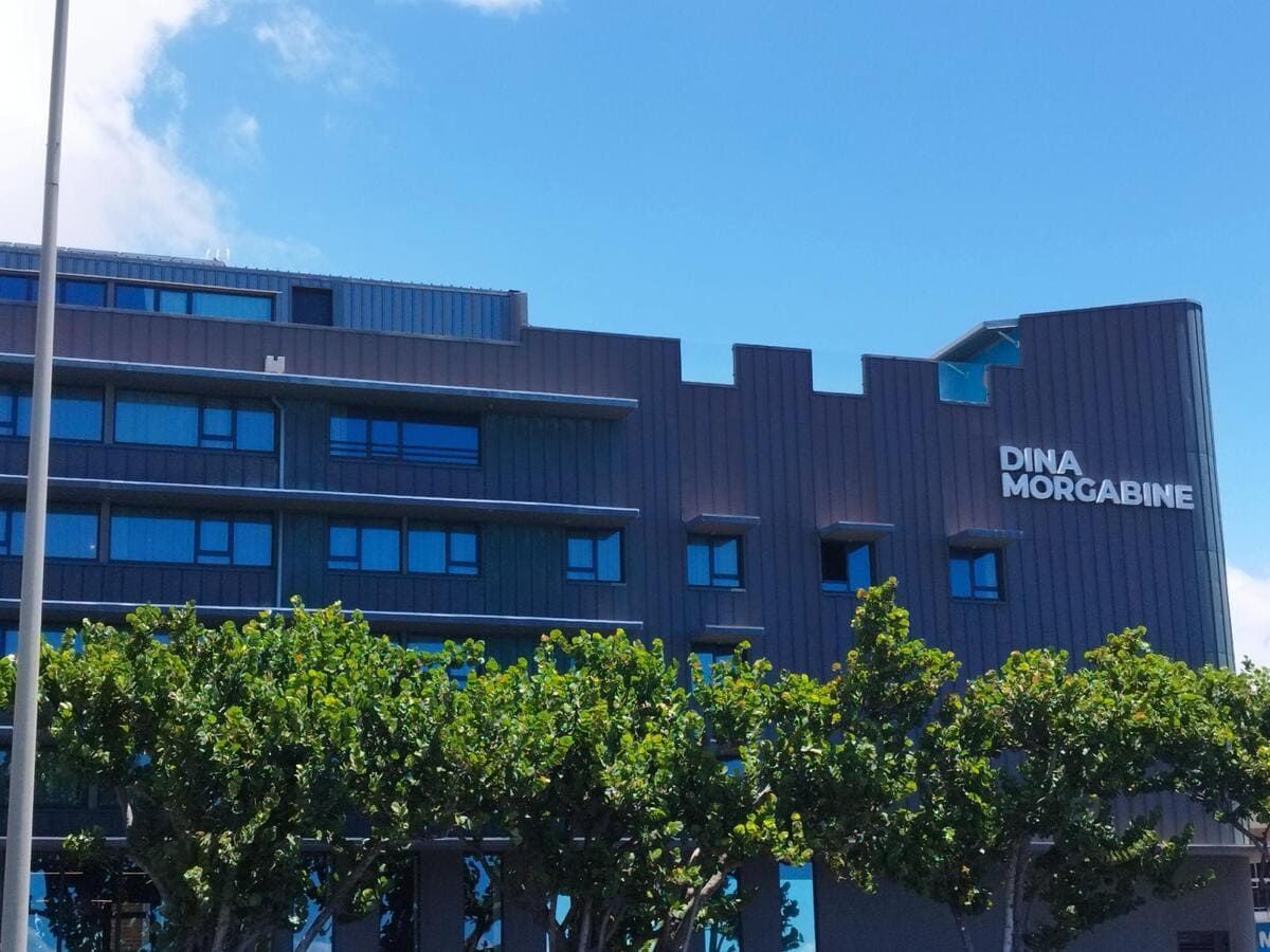 Hôtel Dina Morgabine vu de loin