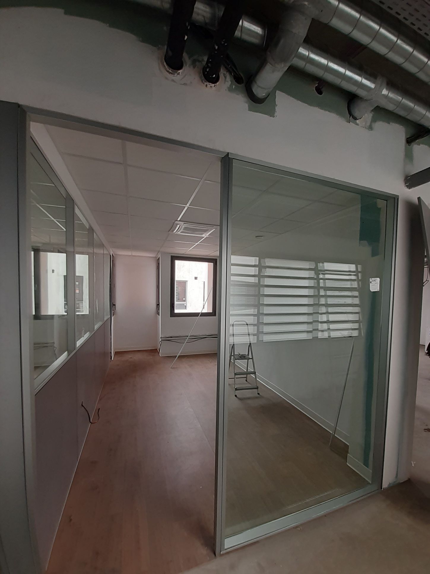 Double porte vitrée en intérieur