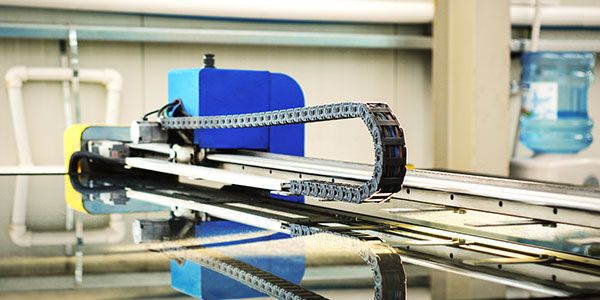 Machine à chaîne de découpe du verre