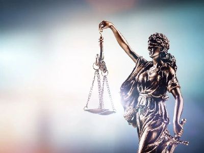 Rechtsanwälte Gerngroß • Dr. Höfler - Waage der Justitia