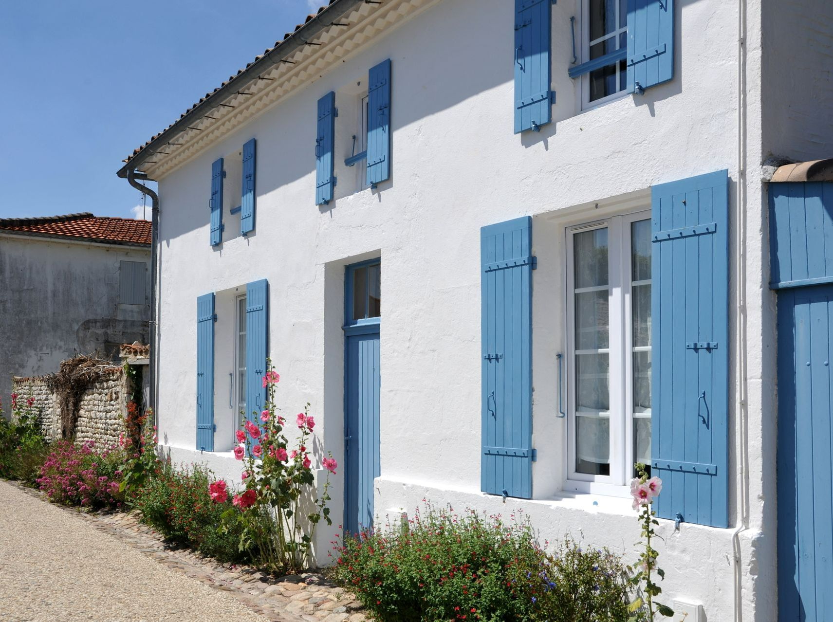 Des volets battants bleus