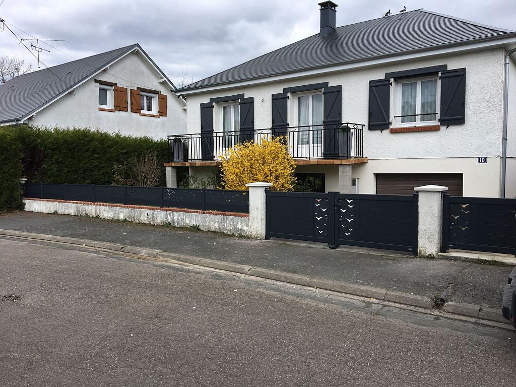 portail, clôture et volets battants