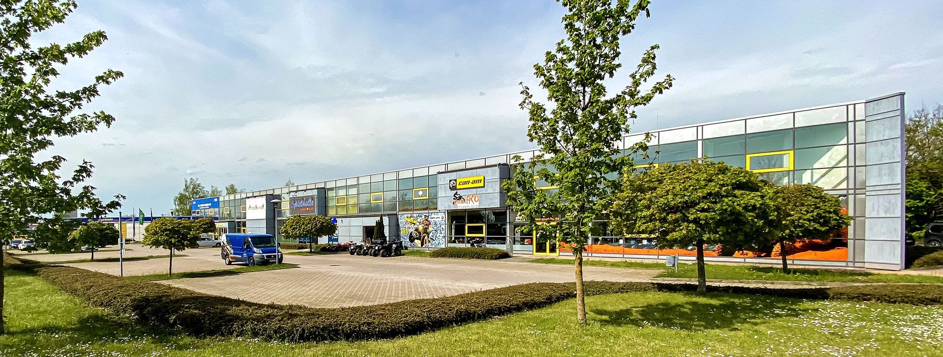 Gewerbeimmobilie im Helmepark Sangerhausen nach Ankauf und Verkauf