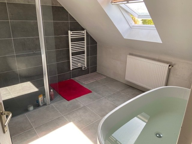 Salle de Bain et douche avec baignoire Ilot Aquarine