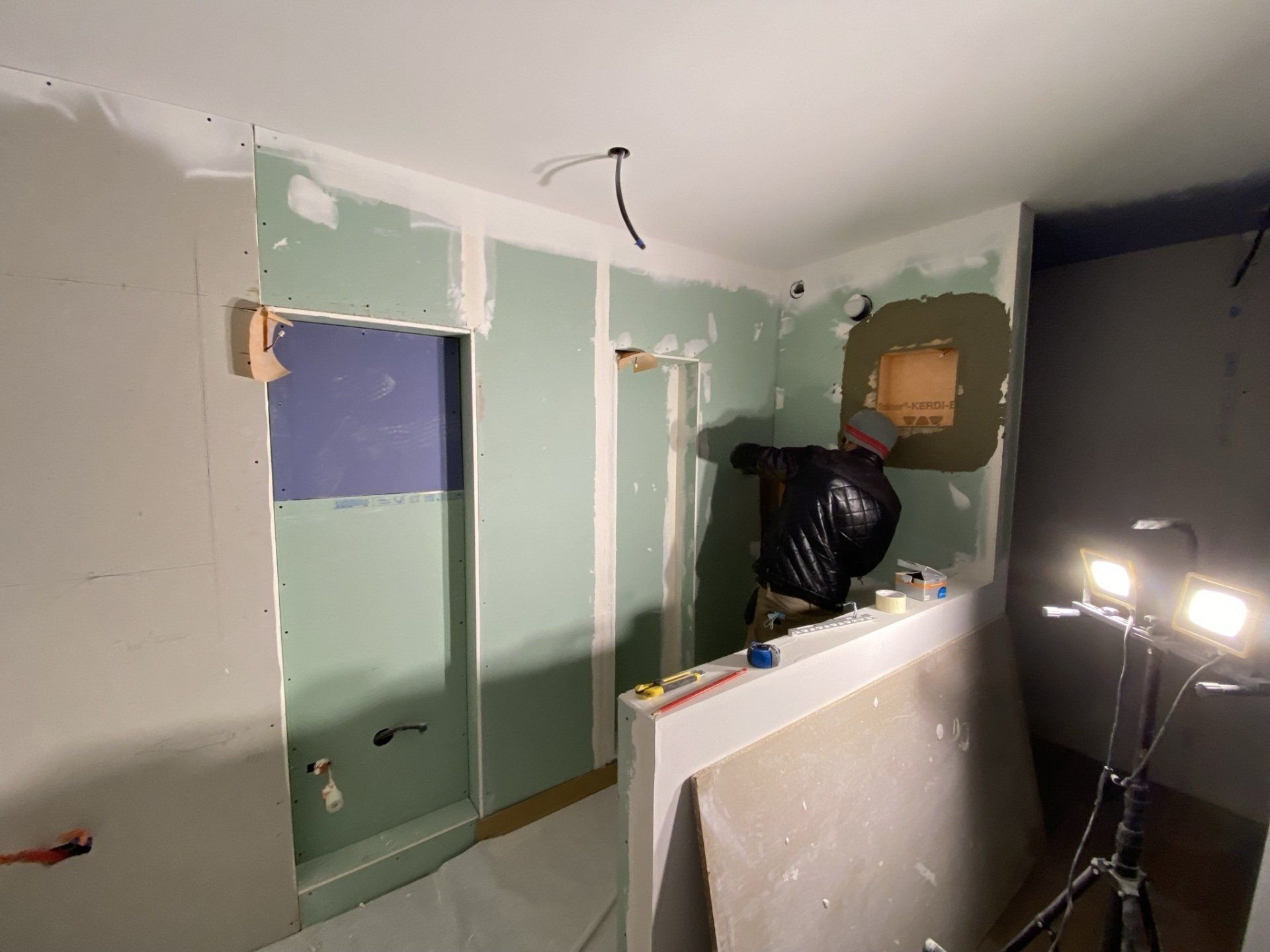 Douche parentale avec Niches éclairées