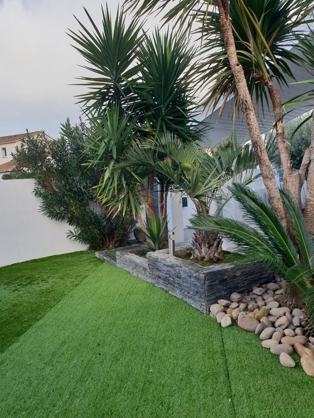 Création d'espace vert.