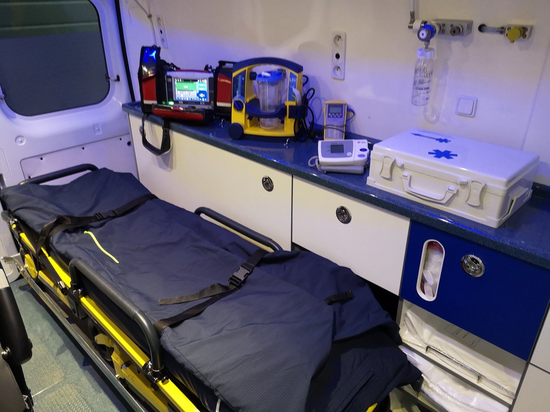 Transport couché d'urgence