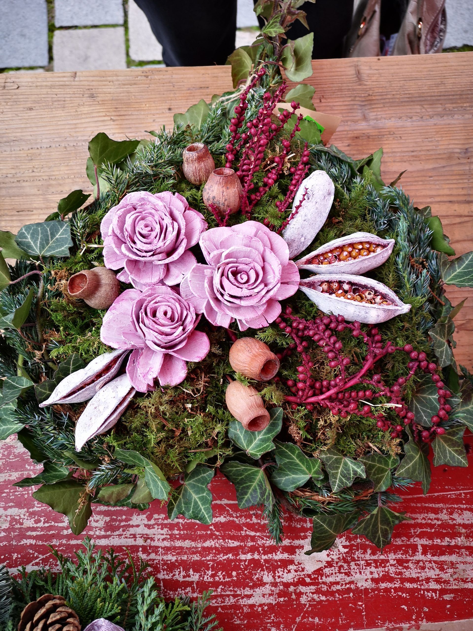 Blumengesteck mit Rosen, Foto von Blumen Böswirth