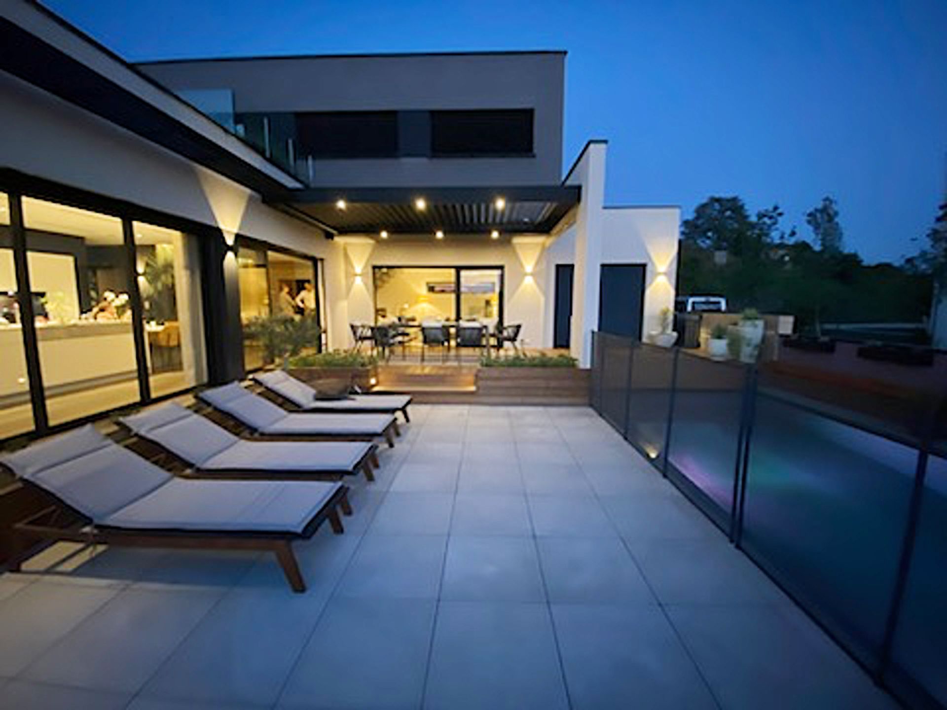 Brismo terrasse nuit